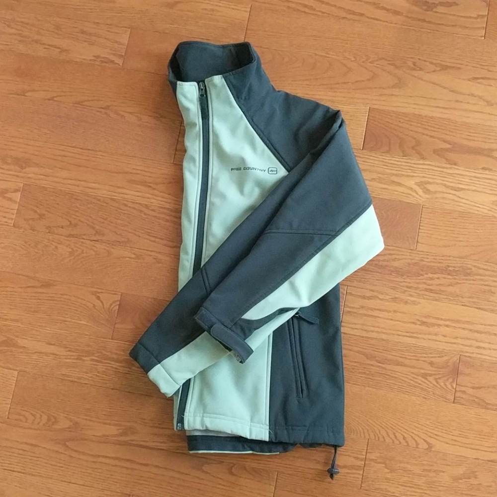 Women's Jacket - Picture 8 of 11
